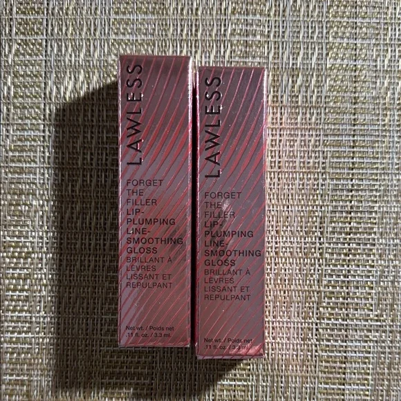 Lawless
Forget the filler lip, plumping line smoothing gloss. - Picture 1 of 4